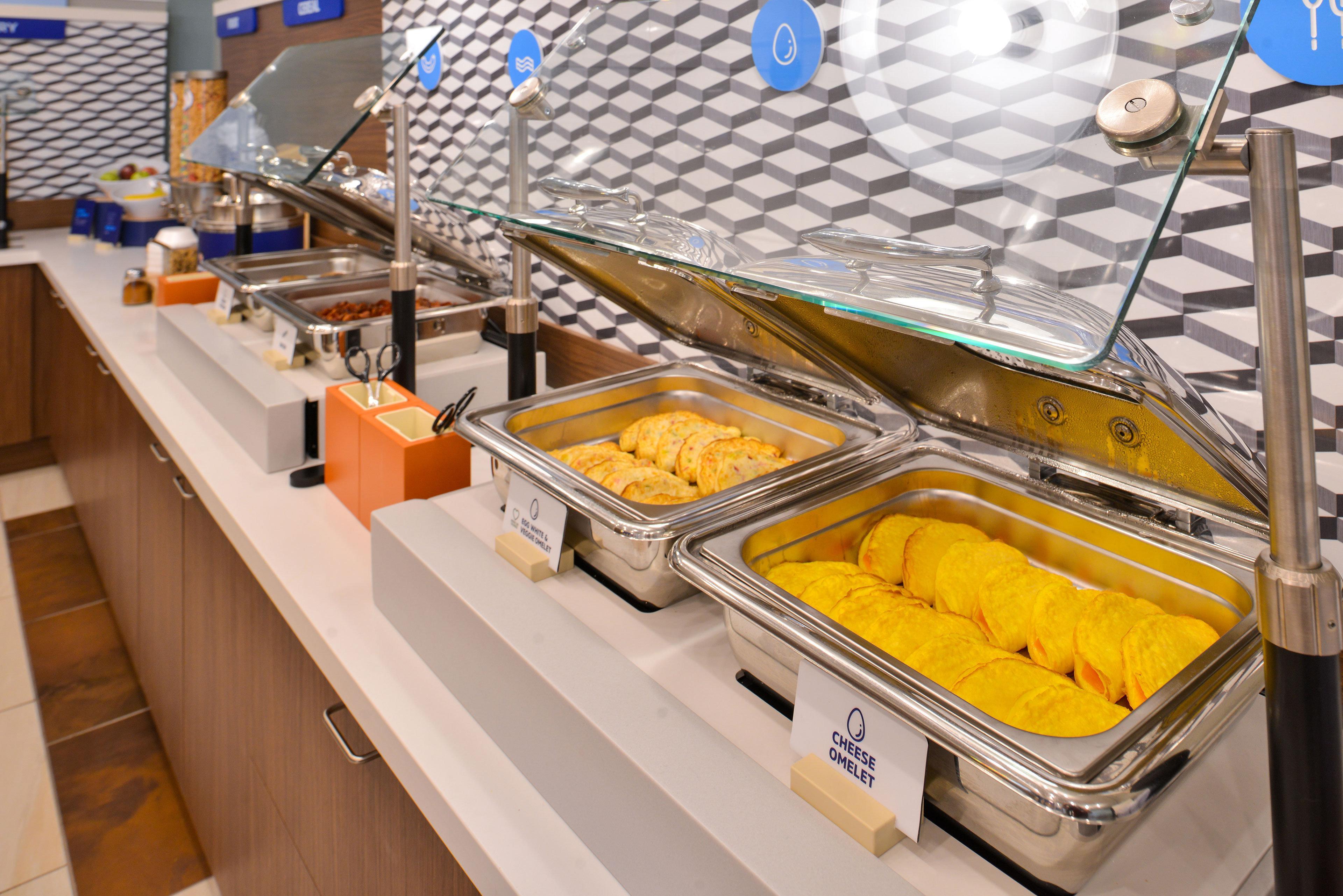 Holiday Inn Express Hotel & Suites Meadowlands Area By Ihg Carlstadt Exteriör bild
