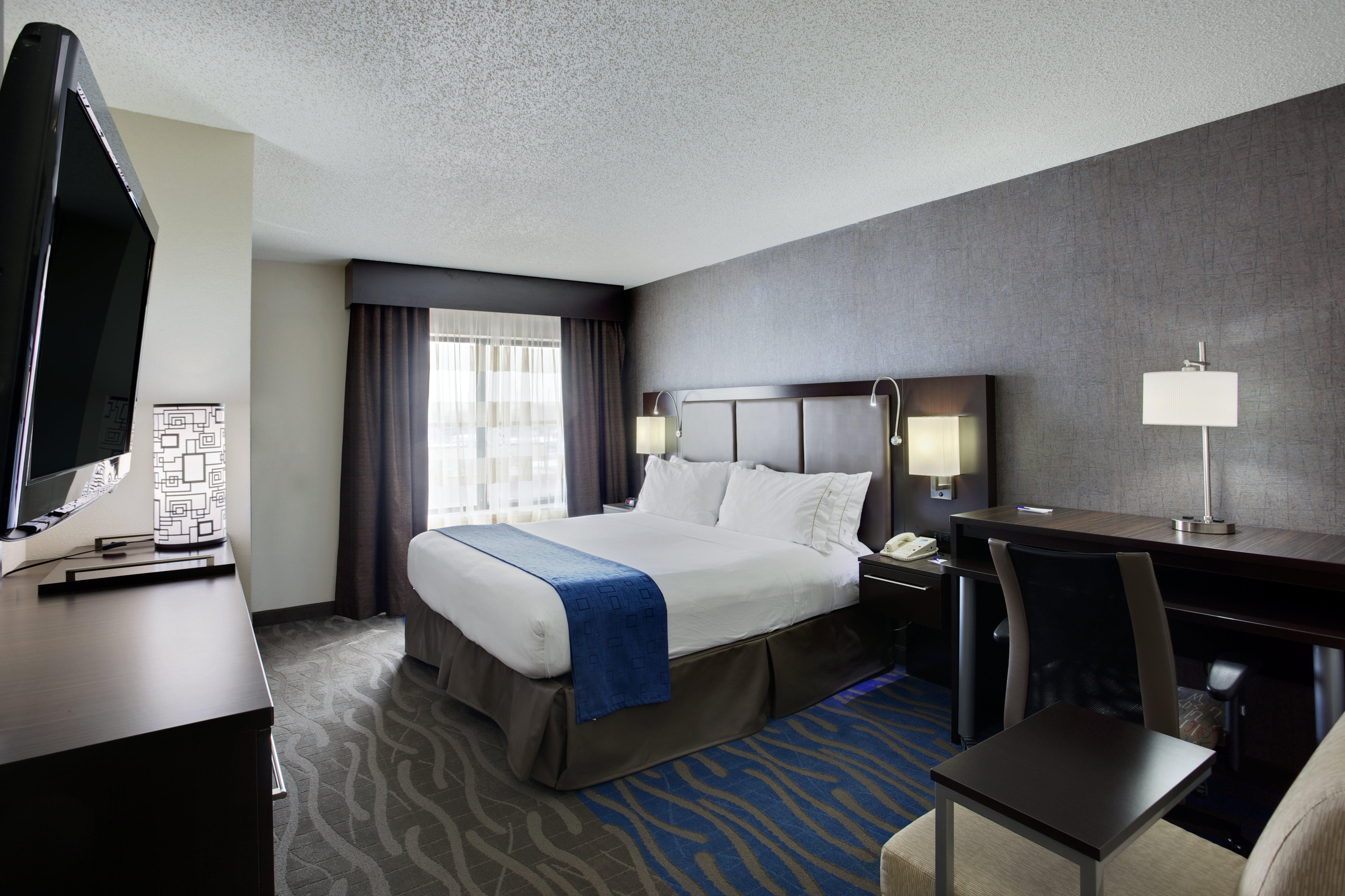 Holiday Inn Express Hotel & Suites Meadowlands Area By Ihg Carlstadt Exteriör bild