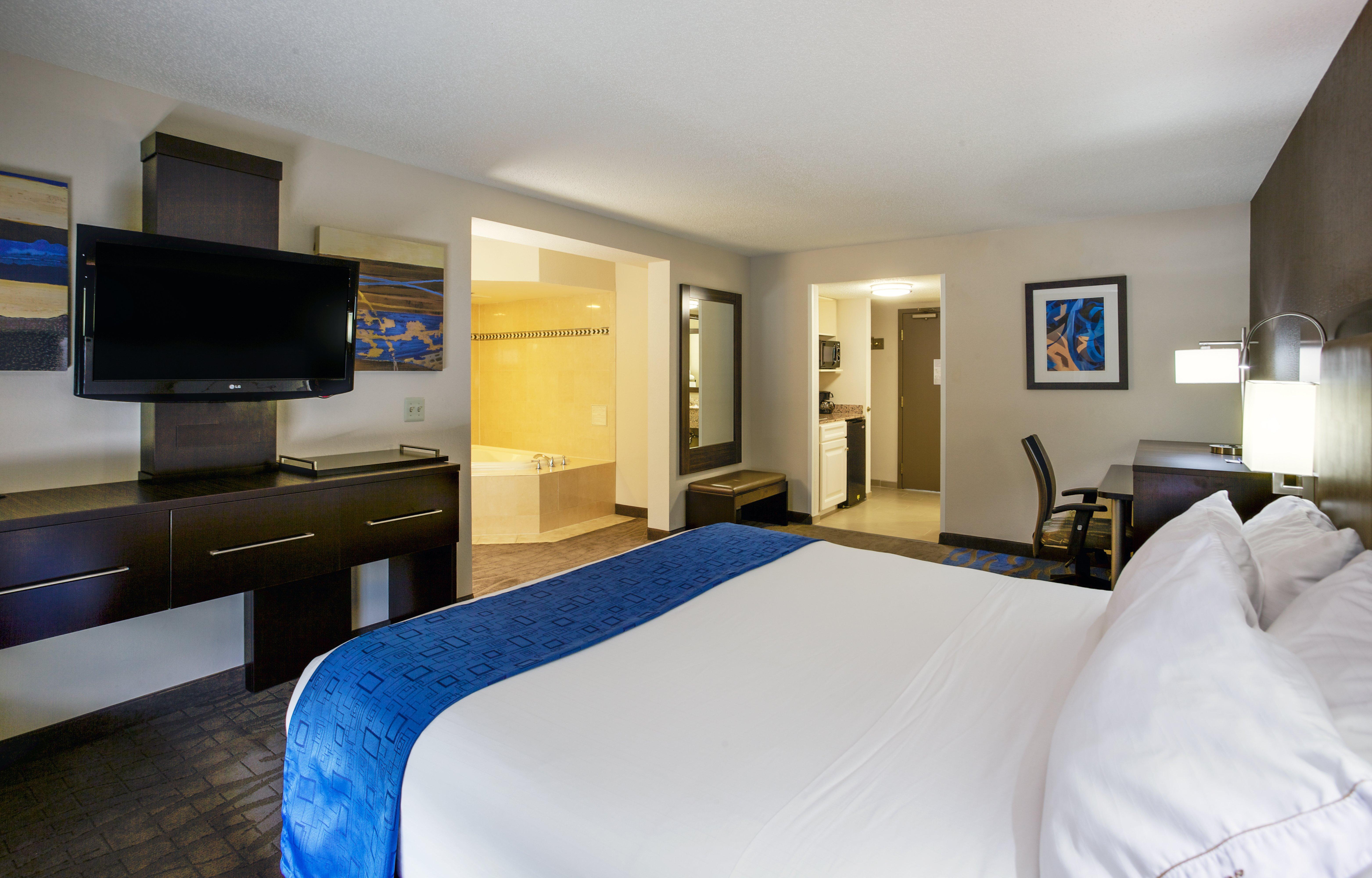 Holiday Inn Express Hotel & Suites Meadowlands Area By Ihg Carlstadt Exteriör bild